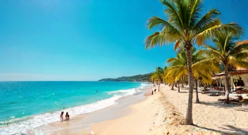 Perspektiven zu warmen Reisezielen im Februar