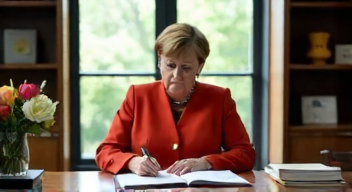 Politische Unterstützung für kulturelle Initiativen (7/10)