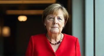 Politische Dimensionen von Hotelanfragen (9/10)